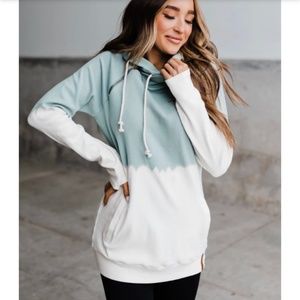 NWT Ampersand dip dye double hood